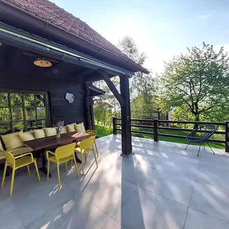 Martin's Family With Hot Tub & Views Šmarje pri Jelšah