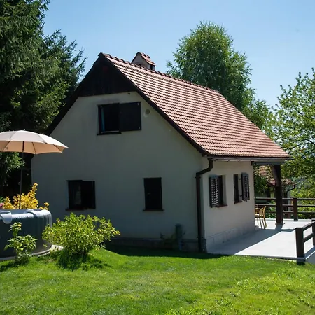 בקתה Martin's Family With Hot Tub & Views Smarje pri Jelsah