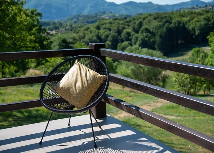 شاليه Martin's Family With Hot Tub & Views *